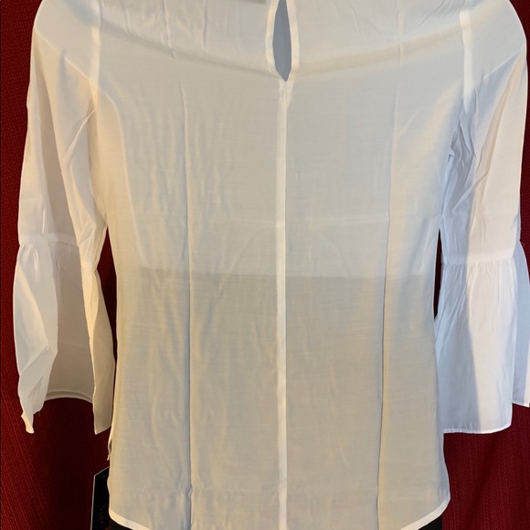 APT.9 Poplin Bell Sleeve Top FINAL PRICE - Picture 2 of 6